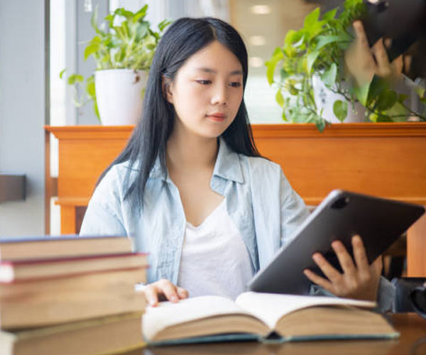 Chứng Chí Chuyên Viên - Lãnh Đạo Cấp Phòng